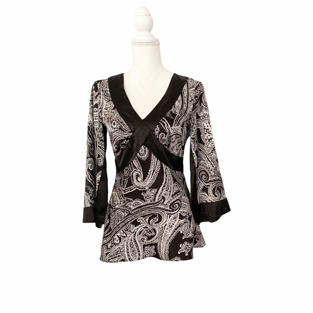 Allison Taylor Black White Bell Sleeve Blouse Size Small